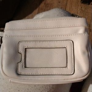 Cosmetic bag